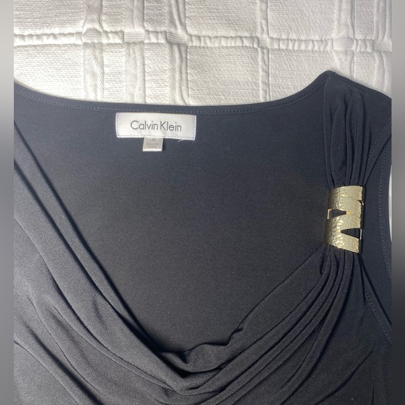 Calvin Klein Silky Top - Picture 2 of 9